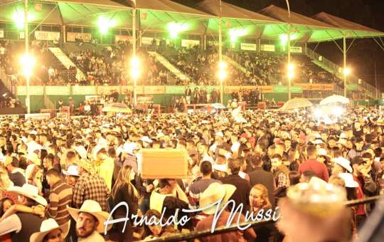 rodeio country bulls dias 19 , 20 , 21