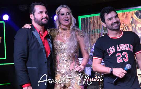 Aniversario de Ana Paula Castilho - festa a fantasia